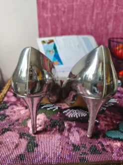 Damen Pumps High Heels Stöckelschuhe Gr. 39