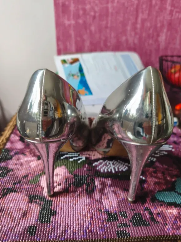 Damen Pumps High Heels Stöckelschuhe Gr. 39