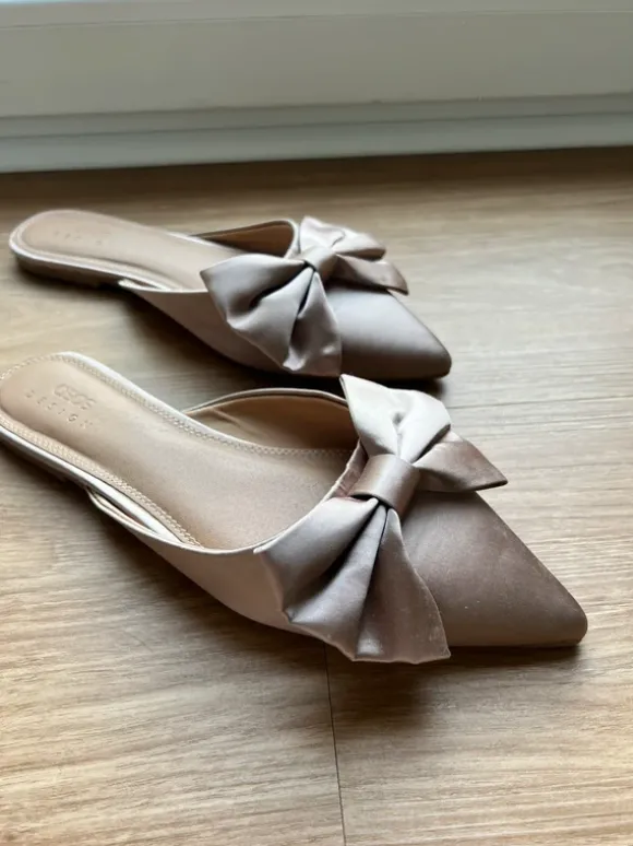 Damen Slipper mit Schleife