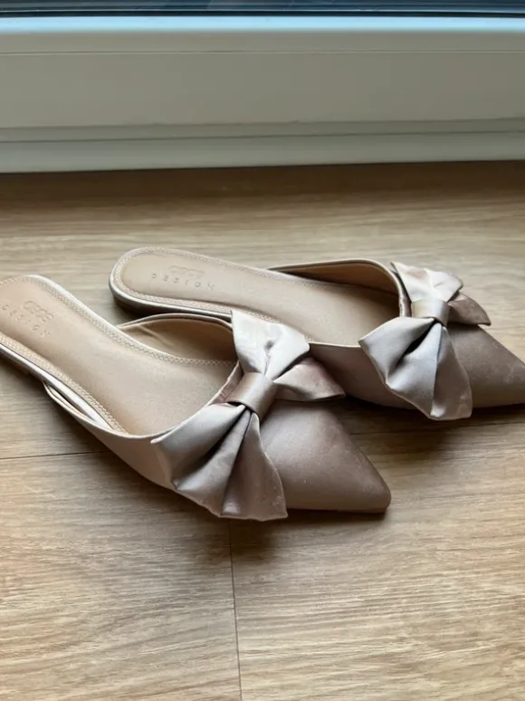 Damen Slipper mit Schleife