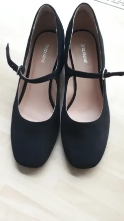Damenschuhe