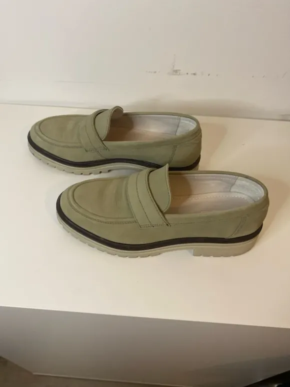 Damenschuhe