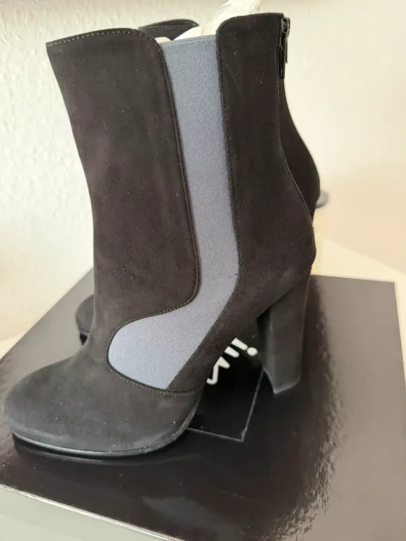 Damenschuhe Stiefel mit Absatz