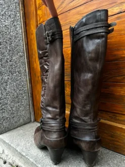Damenstiefel braun, Lederoptik
