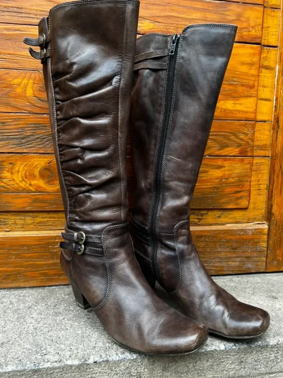 Damenstiefel braun, Lederoptik