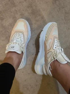 D.A.T.E fuga sneakers,cream & white, size 41.