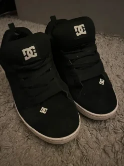 Dc shoes schwarz