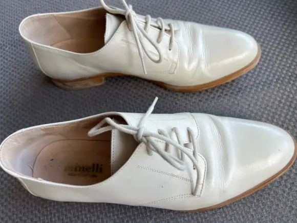 Derbies crème Minelli