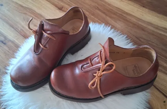 Dirndl und Bua Herren-Trachtenschuhe
