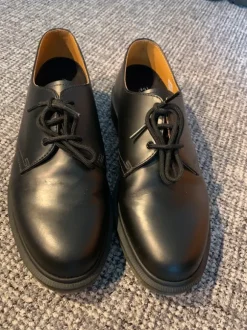 Doc Martens Halbschuhe