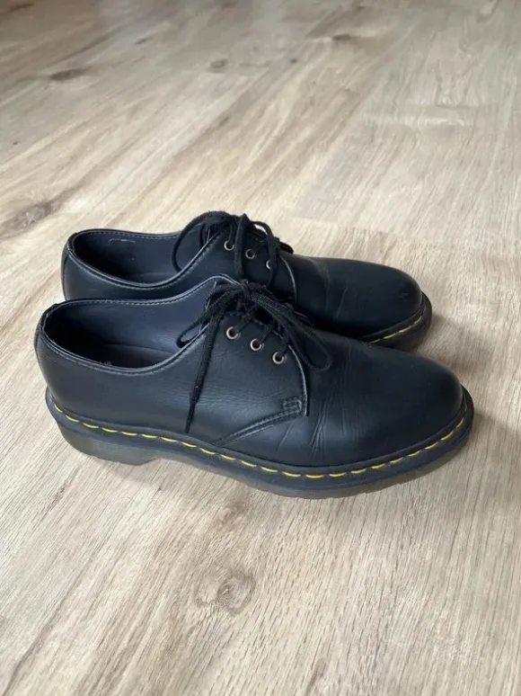 Doc Martens Halbschuhe vegan Gr.40/41 Top Zustand
