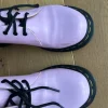 Doc Martens, Lack rosa
