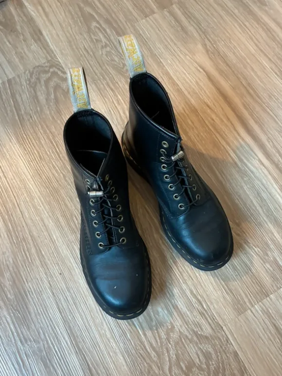 Doc Martens Vegan