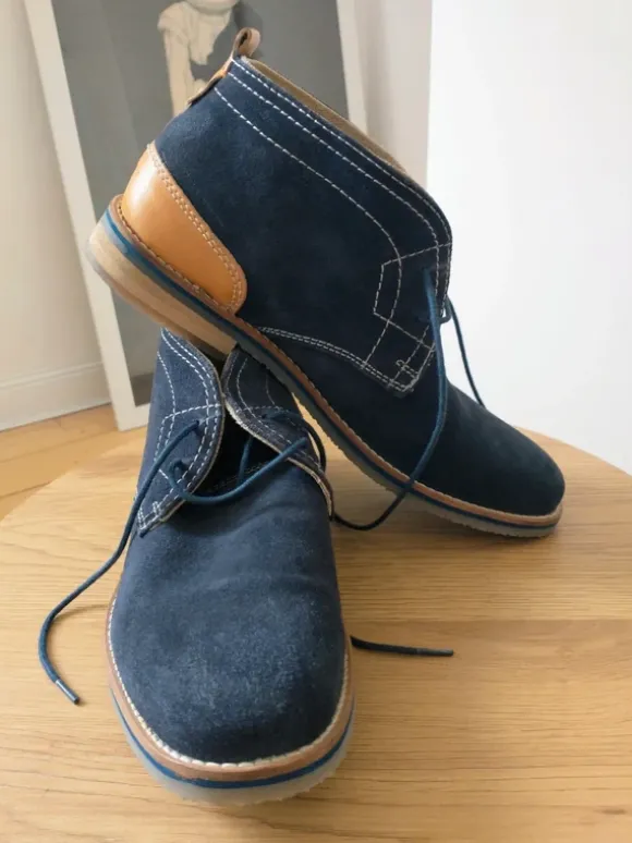 Docker's Boots
