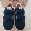 Donkerblauwe leren sneakers met klittenband van Bisgaard, maat 33