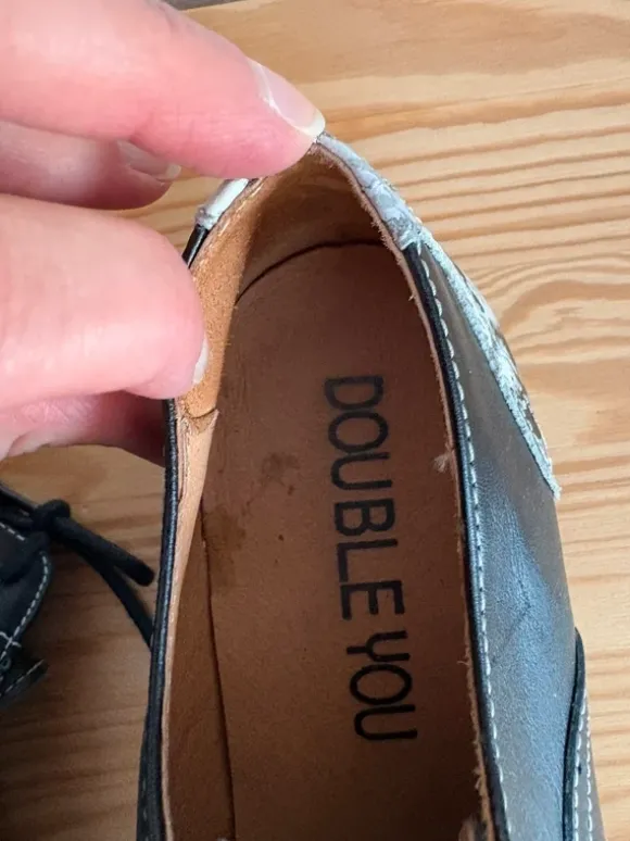 Double You Schuhe im Comic/PopArt Design