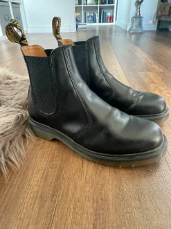 Dr. Martens