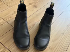 Dr. Martens Chelsea Boots