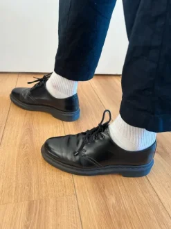 Dr martens derby black