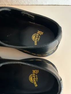 Dr. Martens Halbschuhe Plateau