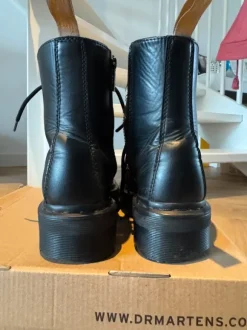 Dr. Martens Jadon II Mono Vegan Black Platform Boots EU38