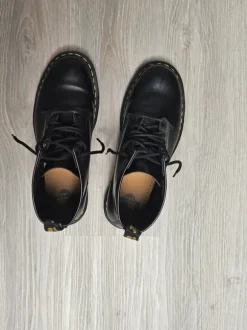 Dr. Martens Klassiker 1460 – Top Zustand – Made in Laos