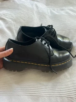 Dr. Martens Loafer