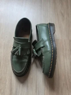 Dr. Martens Loafer (Adrian Tassel Loafer) in Khaki-Grün, sehr gute Qualität