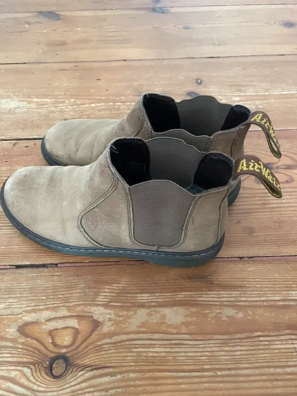 Dr martens Schuhe Khaki EU42