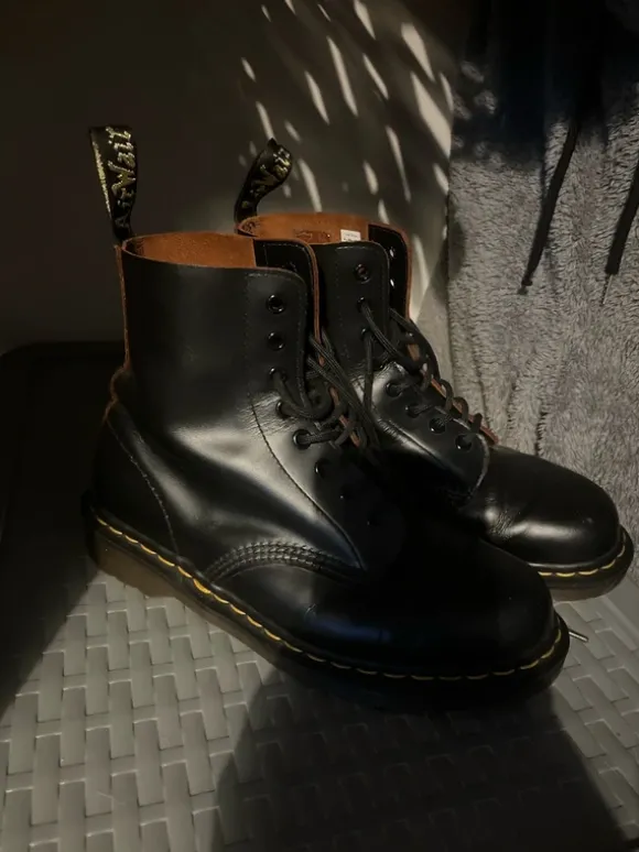 Dr Martens size 40