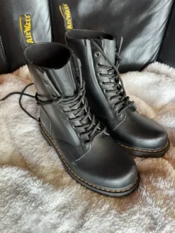 Dr. Martens zwarte laarzen