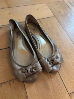 Dune Ballerinas, metallic-farbend, Gr. 39