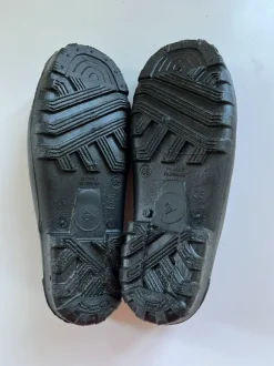Dunlop rubber rain shoes size 45