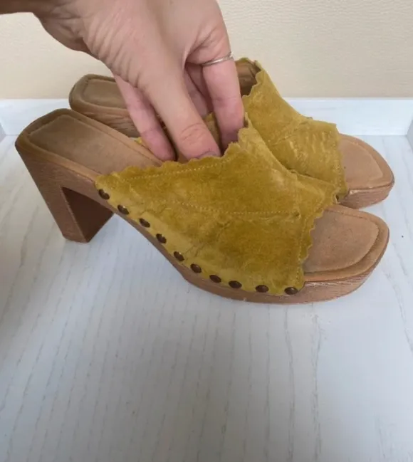 Echtleder Senfgelbe Sandalen von Gabor in 37,5