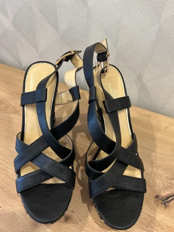 Edle Keilabsatz Sandalen