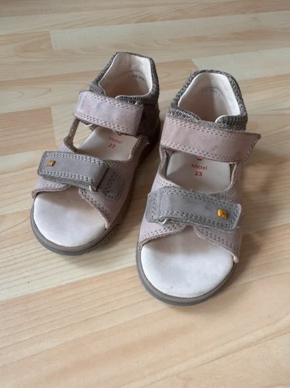 Elefanten Sandalen Gr. 23