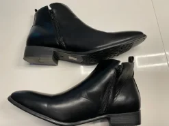 Elegante aussergewöhnliche Schuhe
