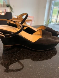 Elegante Gabor Plateau-Pumps aus Wildleder Gr.39