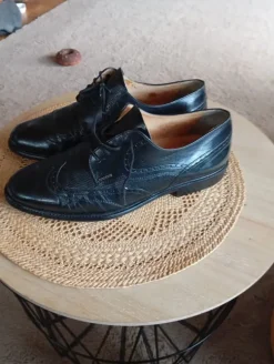 Elegante Gallus Herrenschuhe in Schwarz, Größe UK 9,5 (ca. EU 43–44)