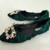Elegante grüne Ballerinas mit Strass-Schnalle Gr. 38