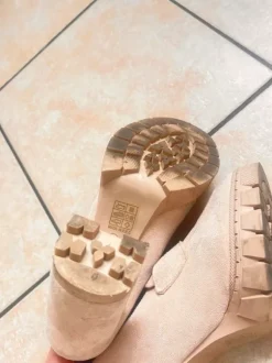 Elegante Halb Schuhe / Pumps in Beige