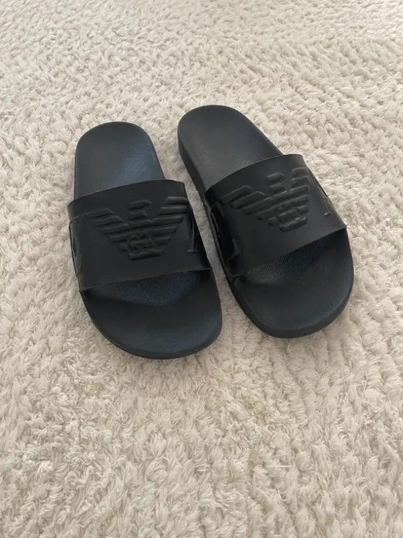 Emporio Armani Badeschuhe Größe 38