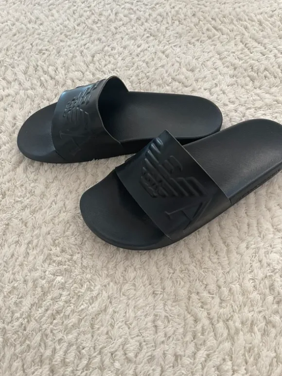 Emporio Armani Badeschuhe Größe 38