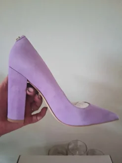 Escarpins Guess Abagail violets/lilas – Neufs – Taille 40