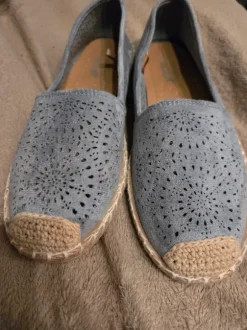 Espadrille bleu clair taille 38