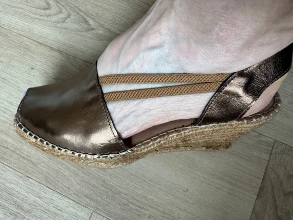 Espadrille met sleehakken