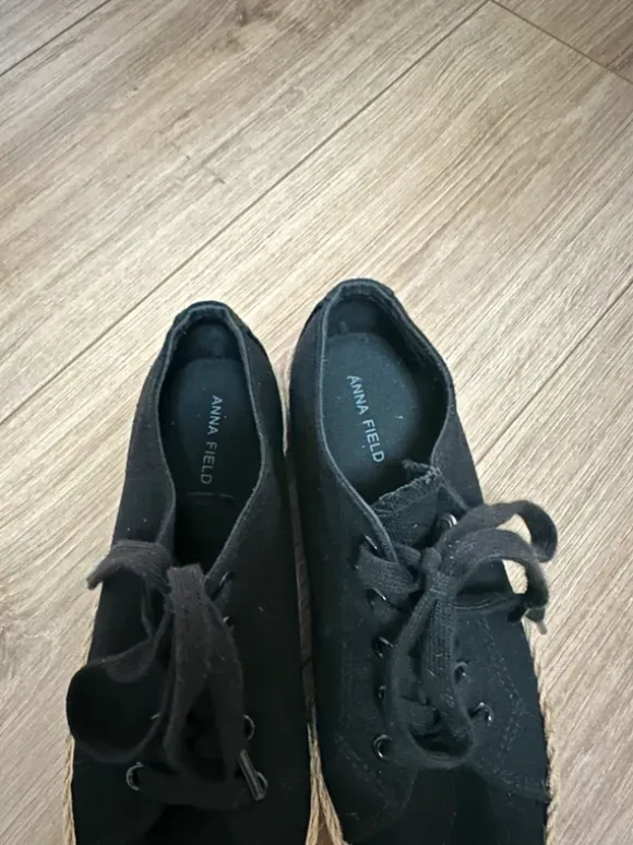 Espadrille Schuh , leichter Sommerschuh