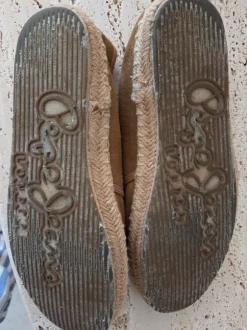 Espadrilles Pepe Jeans, modèle Tourist Classic en daim beige.
