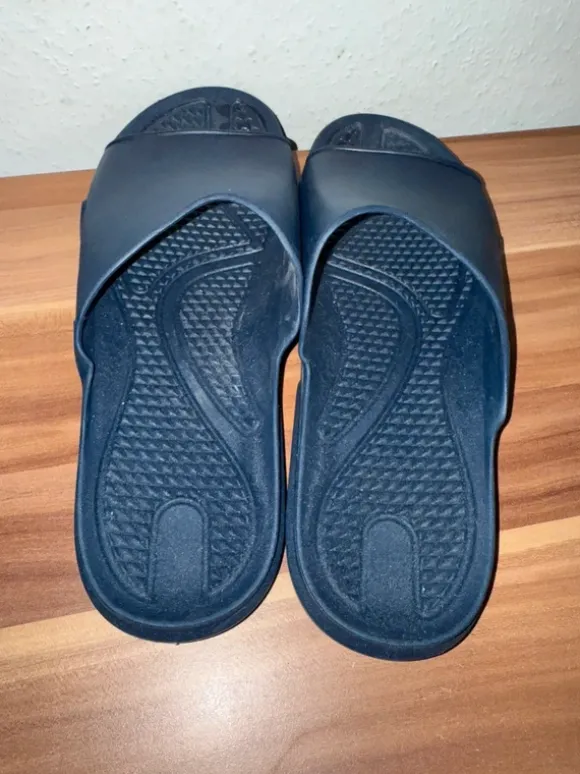 Fashy Badeschuhe / Pantoletten Gr. 43 dunkelblau