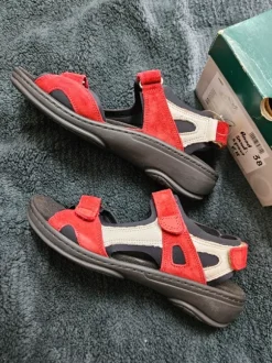Fidelio sandals